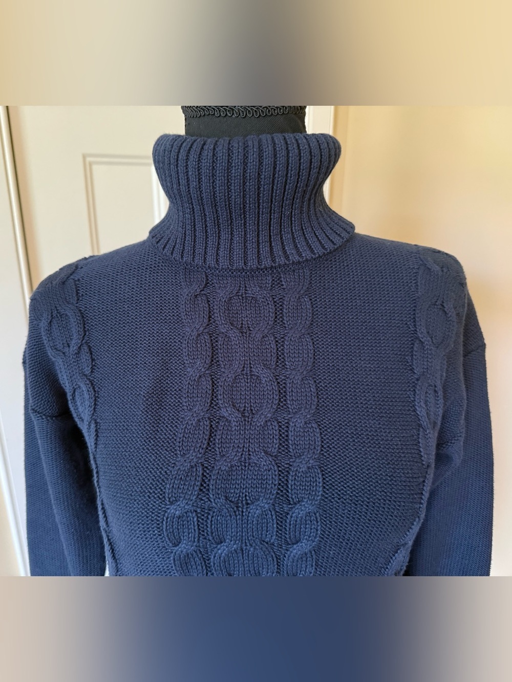 LL Bean Sweater Fisherman Cable Knit Turtleneck Pullover Navy Women’s Size XS - Picture 2 of 13